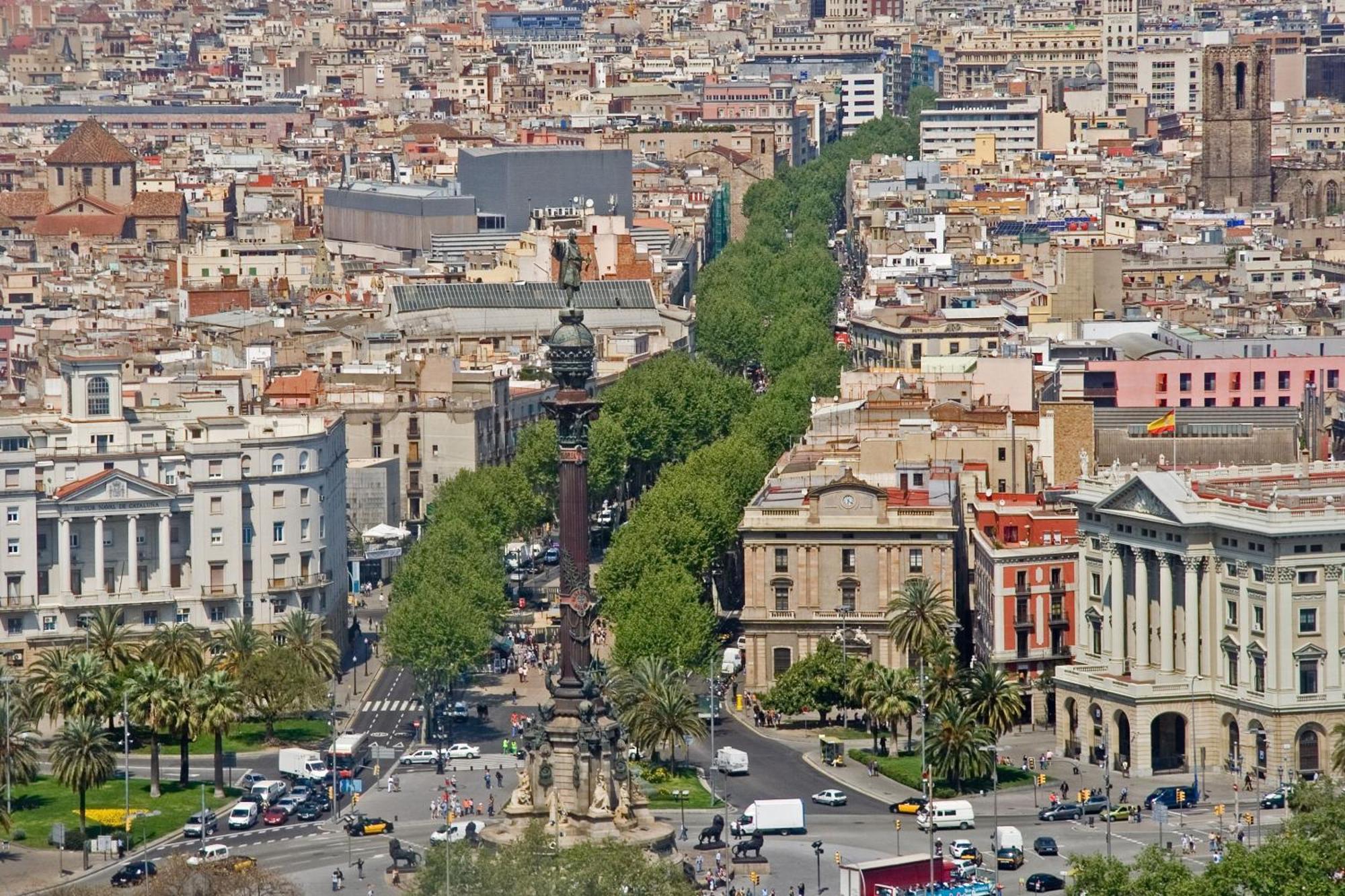 Habitacion Para Grupos Hasta 8 En Plena Rambla De Cataluna Barcelona Exterior foto